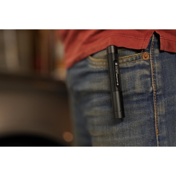 LANTERNA P2R BLACK_BOX 200LM/LI-ION + CABLU USB