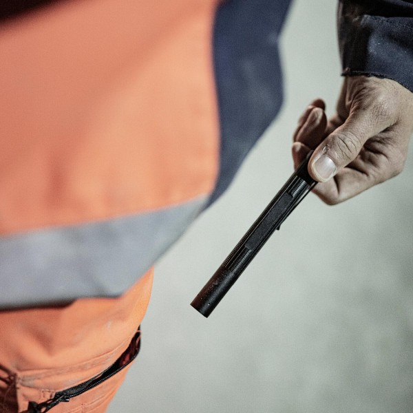 LANTERNA P4R BLACKBOX 300LM/LI-ION +CABLU USB